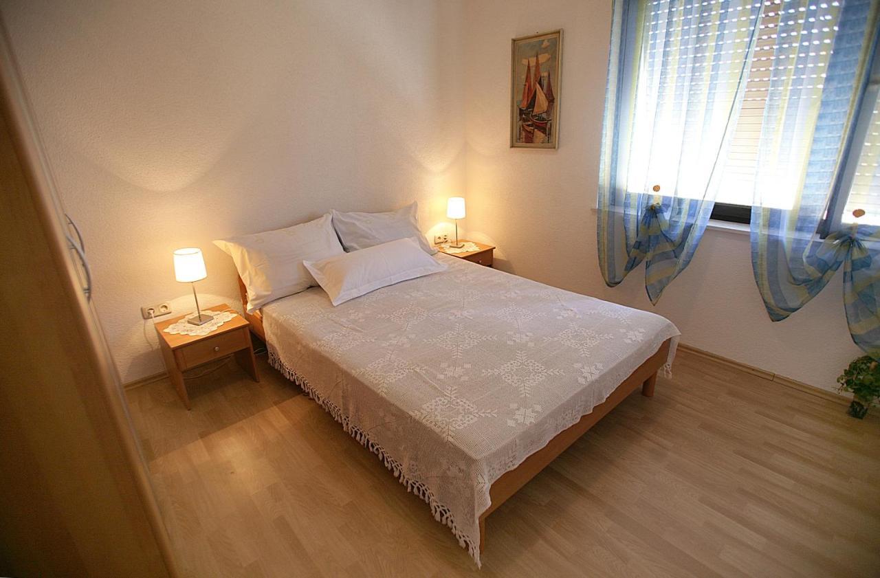 Apartamento House Peri Trogir Exterior foto